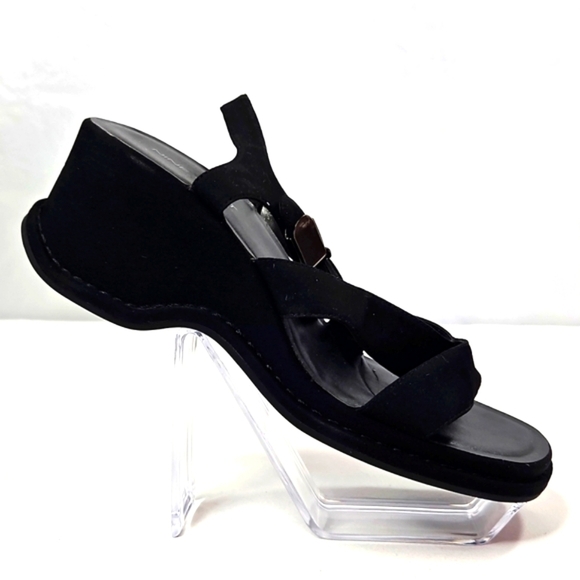 Nine West Black Suede Wedge Sandald Size 8.5 - Picture 2 of 9